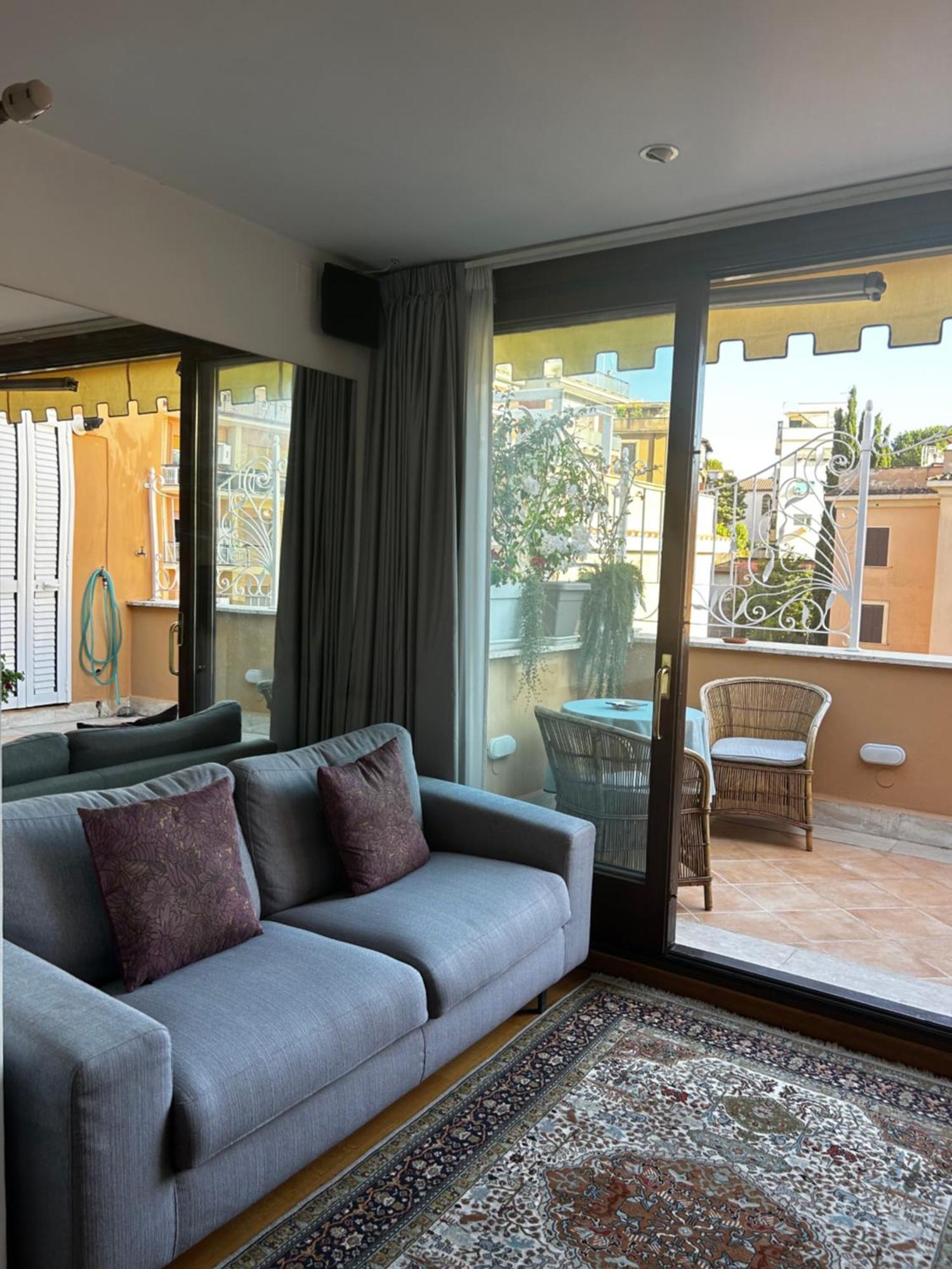 La Finestra Su San Pietro Terrace And View Apartment Rome Exterior photo